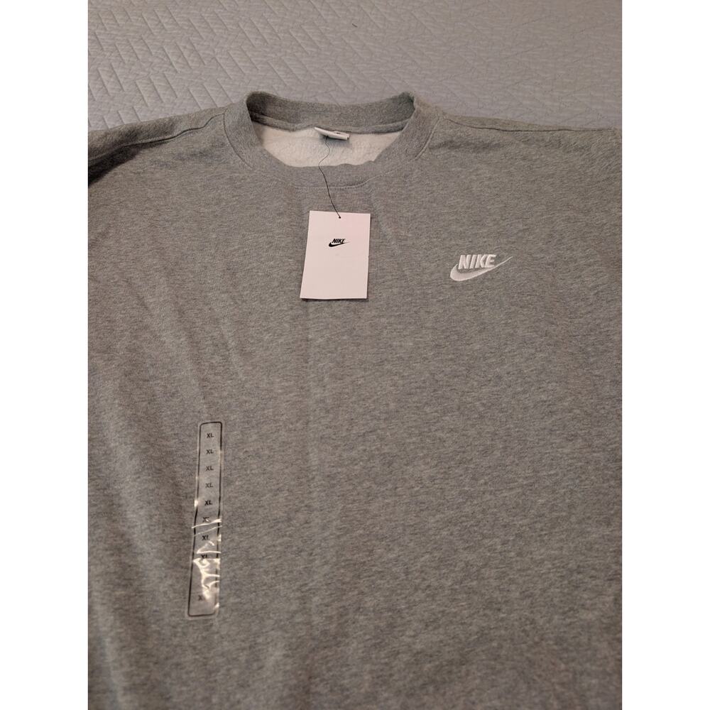 NWT Nike Men's Sweatshirt XL Gray Sportswear Club Fleece Crewneck (0287) - Picture 3 of 12